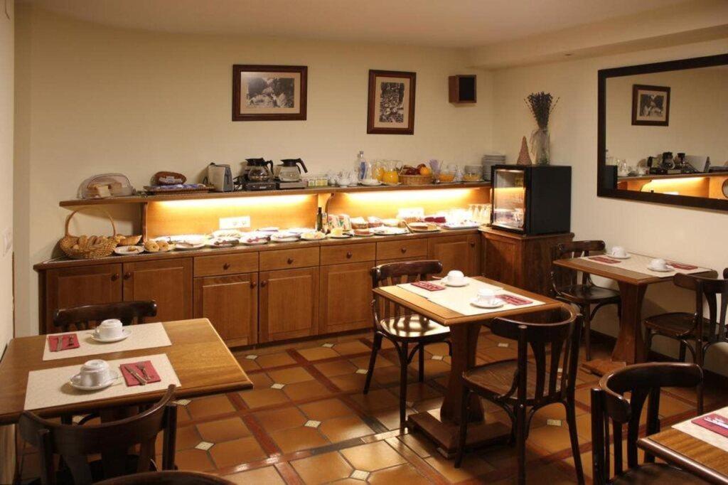 hotel image 10