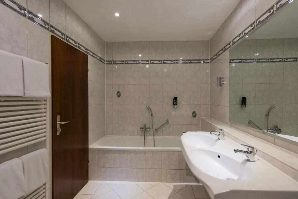hotel image 35