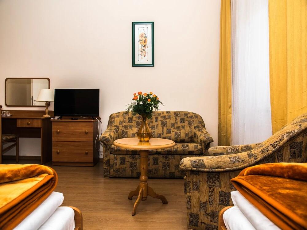 hotel image 10