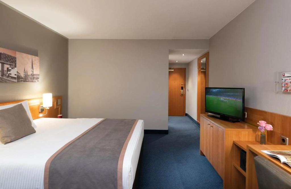 hotel image 32