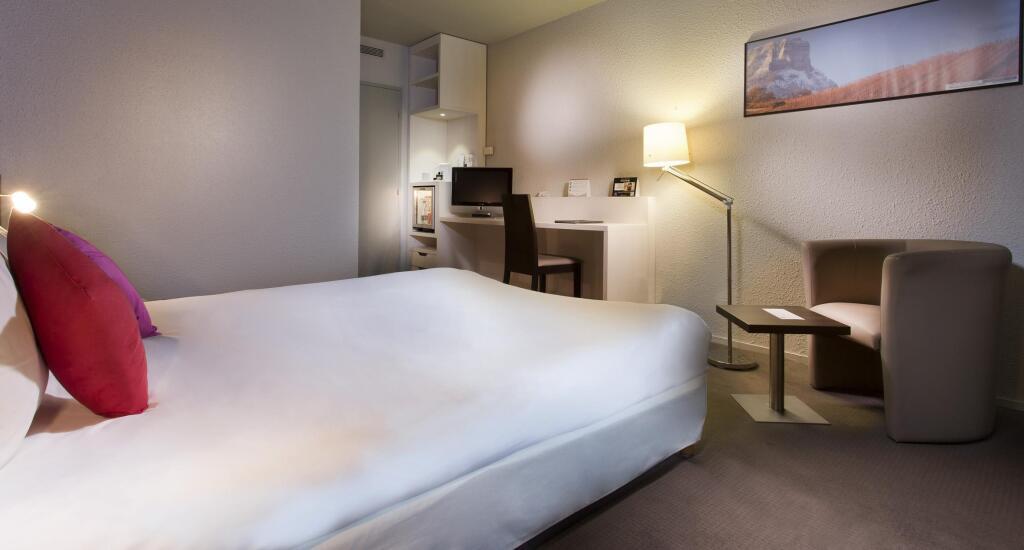 hotel image 12
