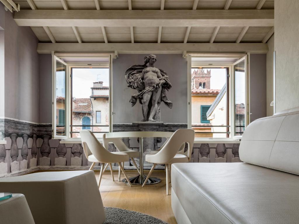hotel image 104