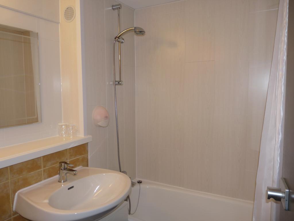 hotel image 13