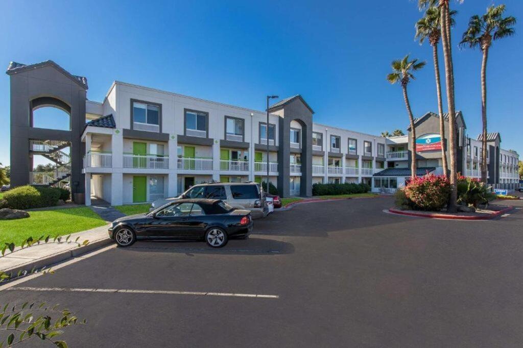 hotel image 7