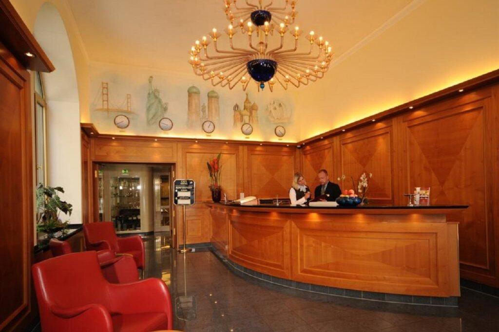 hotel