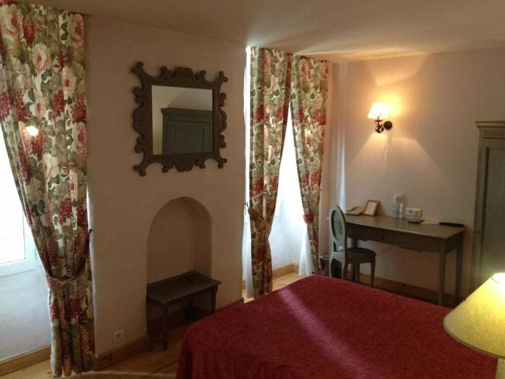 hotel image 12