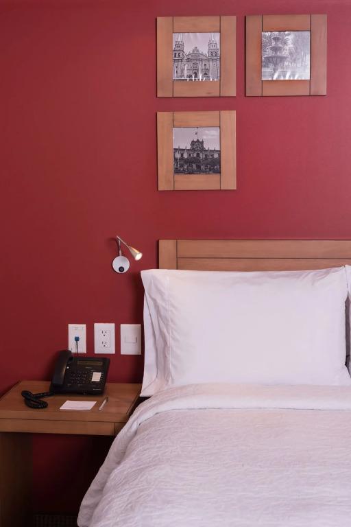 hotel image 13