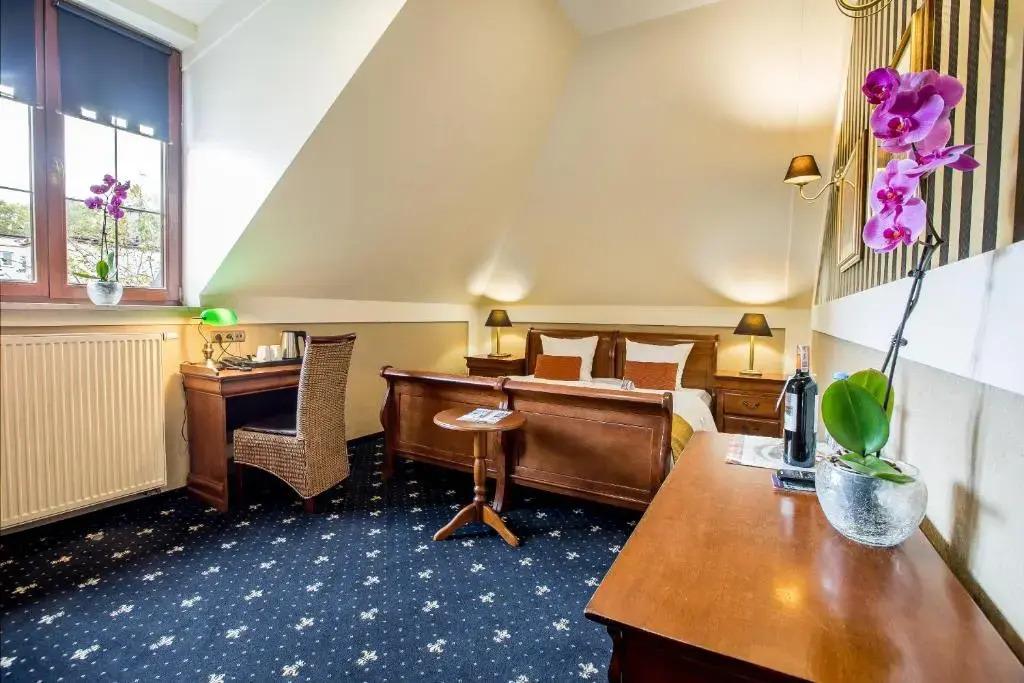 hotel image 9