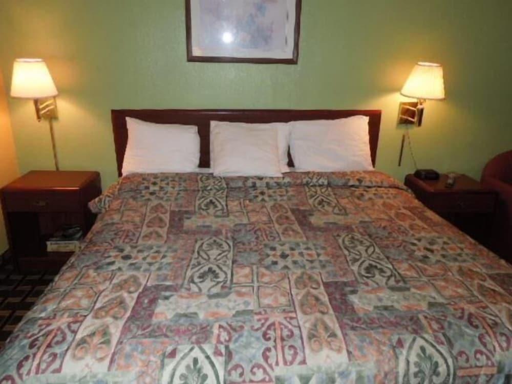 hotel image 10