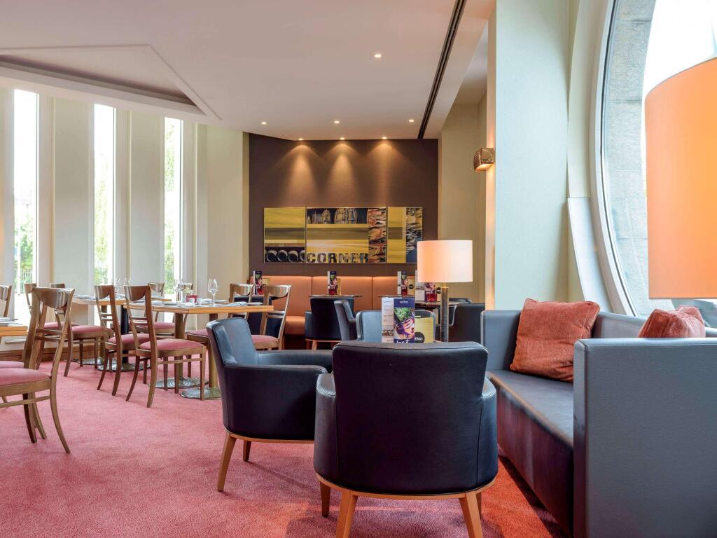 hotel image 10
