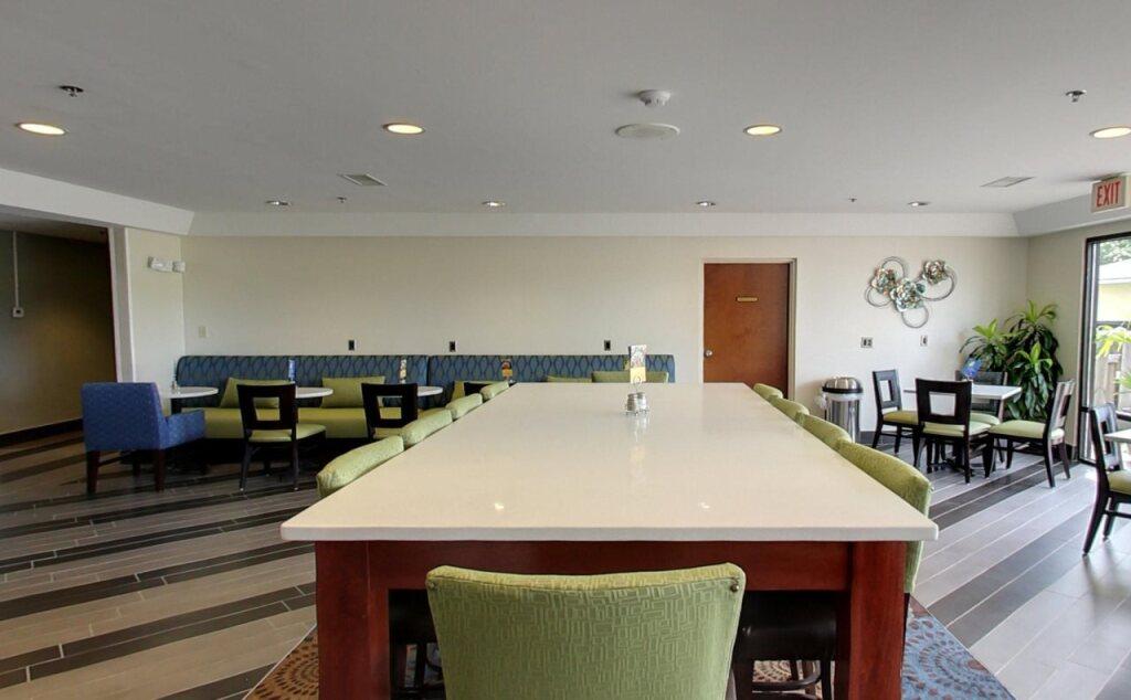 hotel image 300