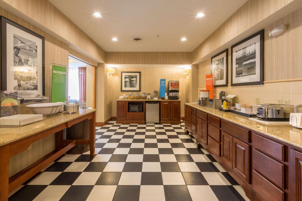 hotel image 9