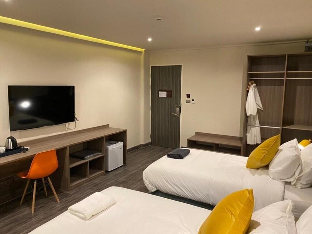 hotel image 12