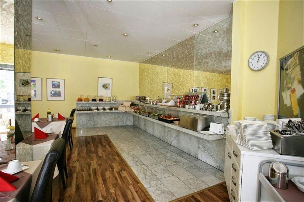 hotel image 10