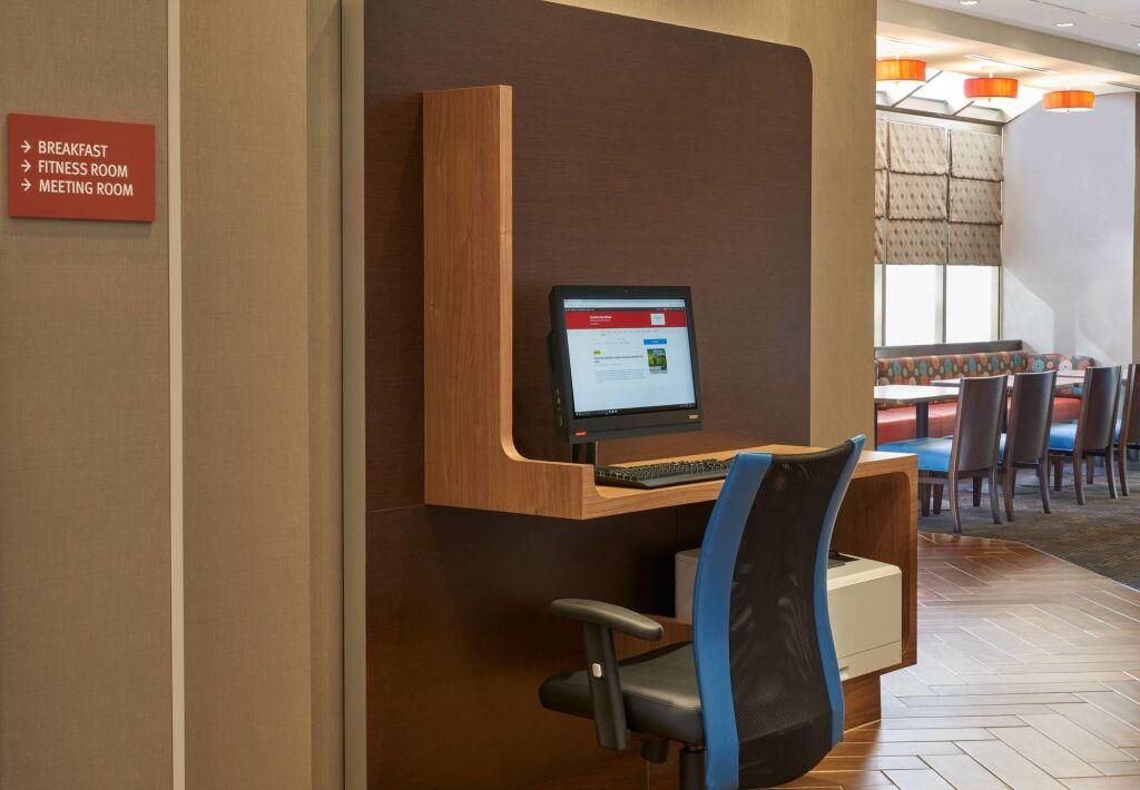 hotel image 10