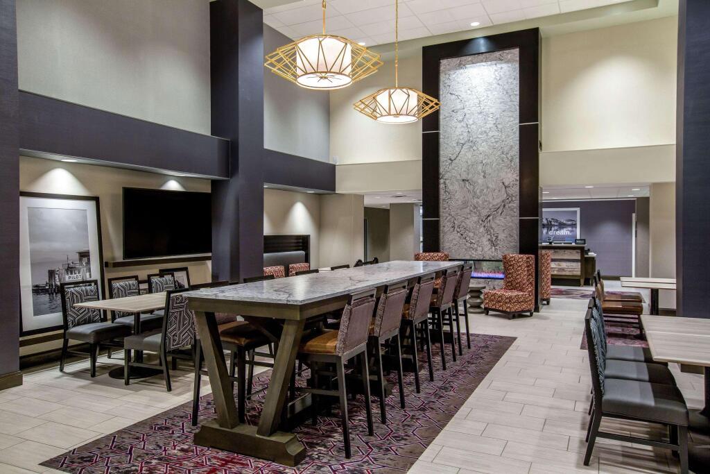 hotel image 16