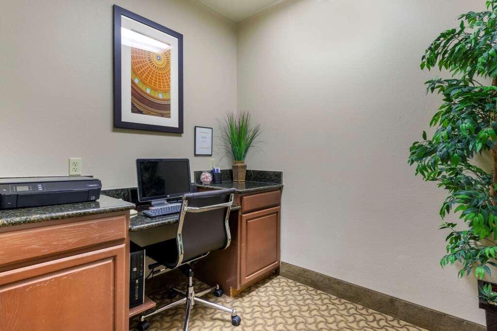hotel image 16