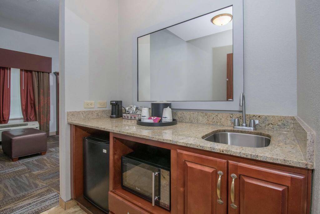 hotel image 13
