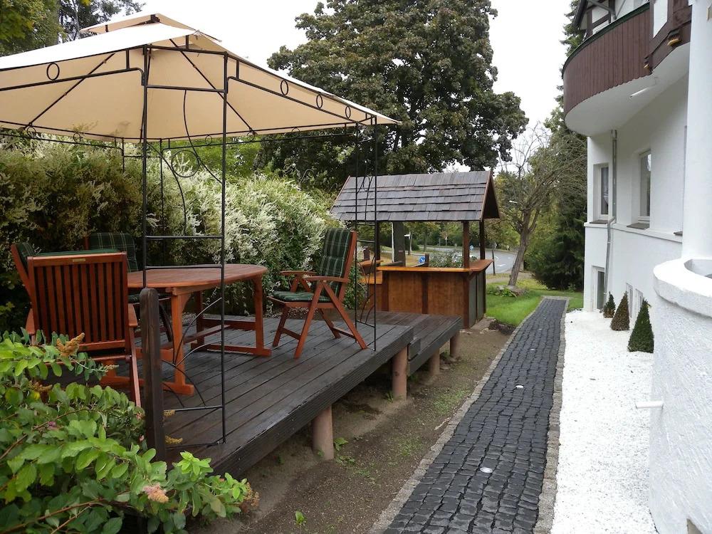 hotel image 11