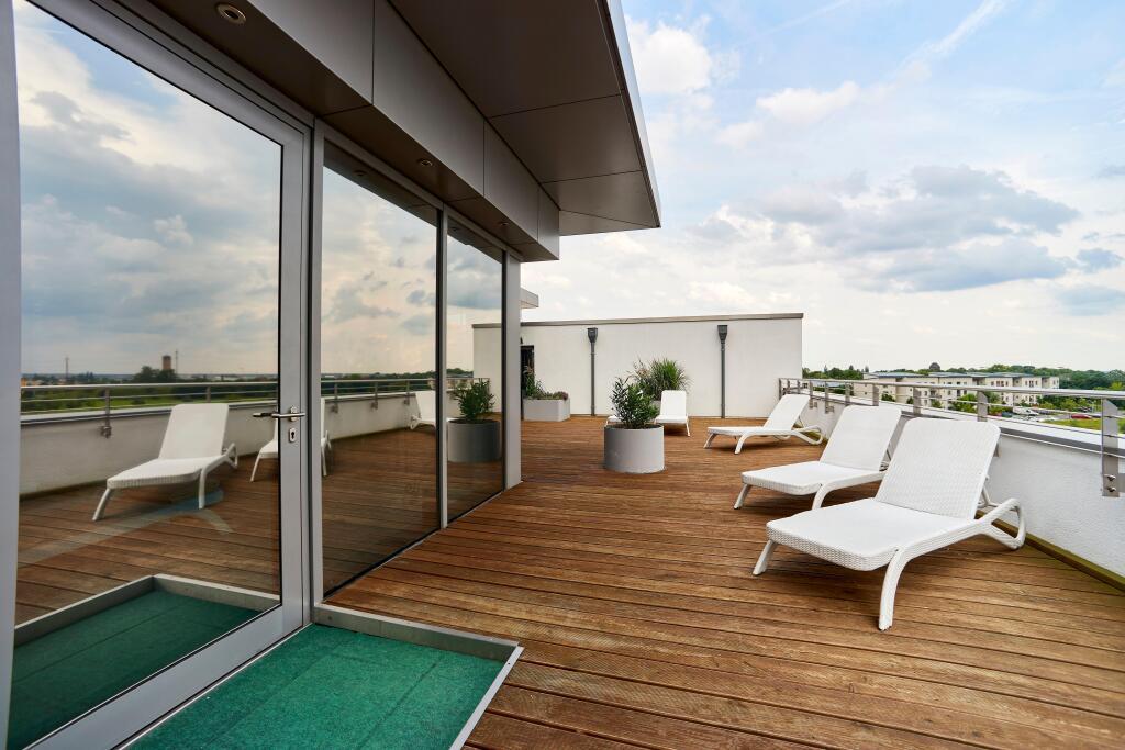 hotel image 10
