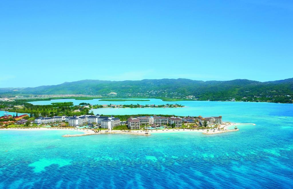 hotel image 36