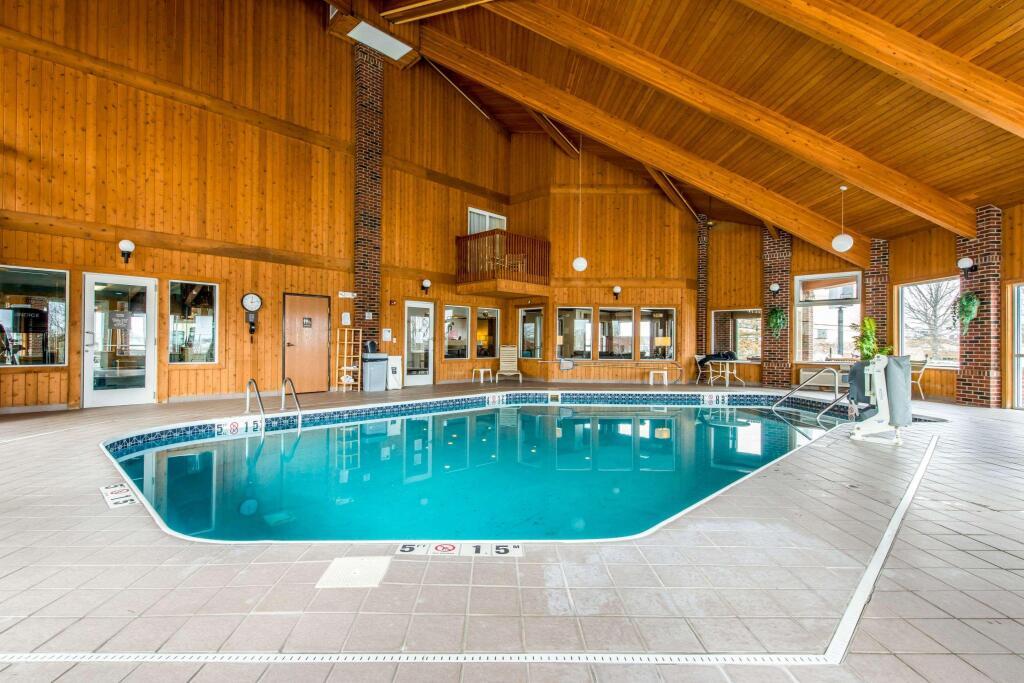 hotel image 12