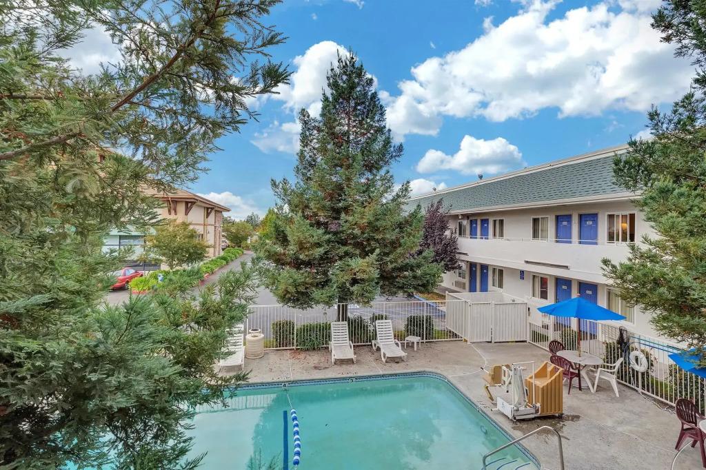 hotel image 35