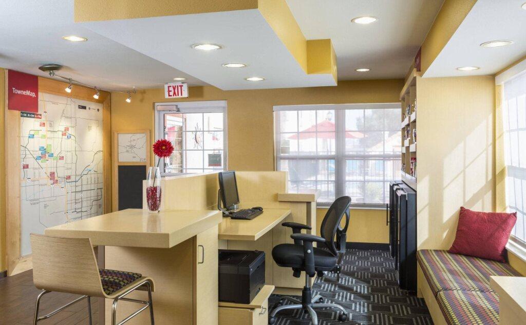 hotel image 9