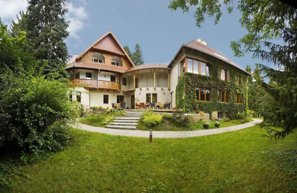 hotel image 8
