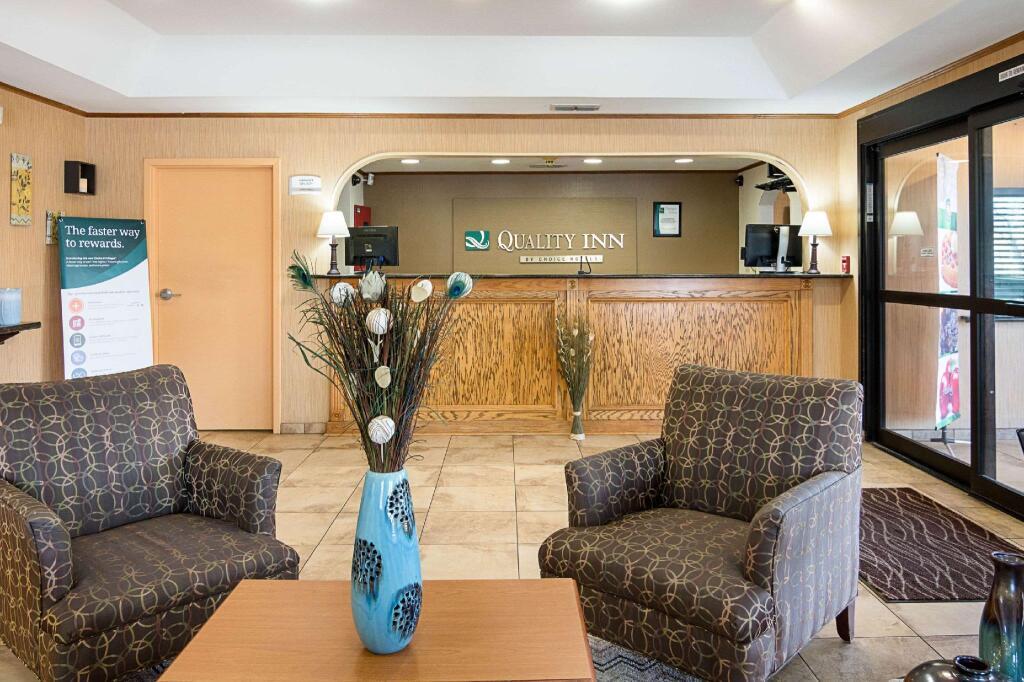 hotel image 9