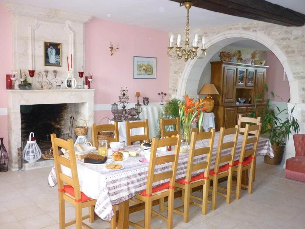 hotel image 12