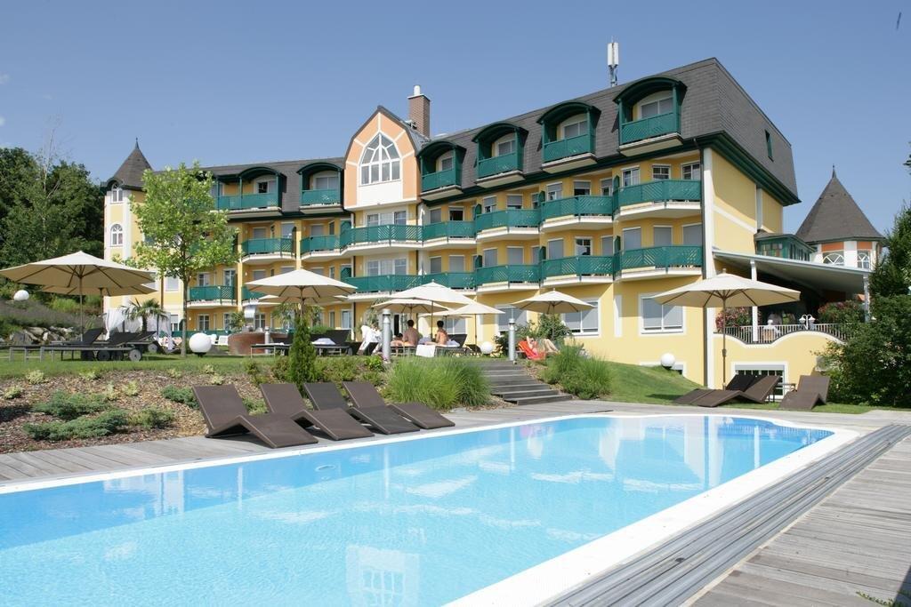 hotel image 10