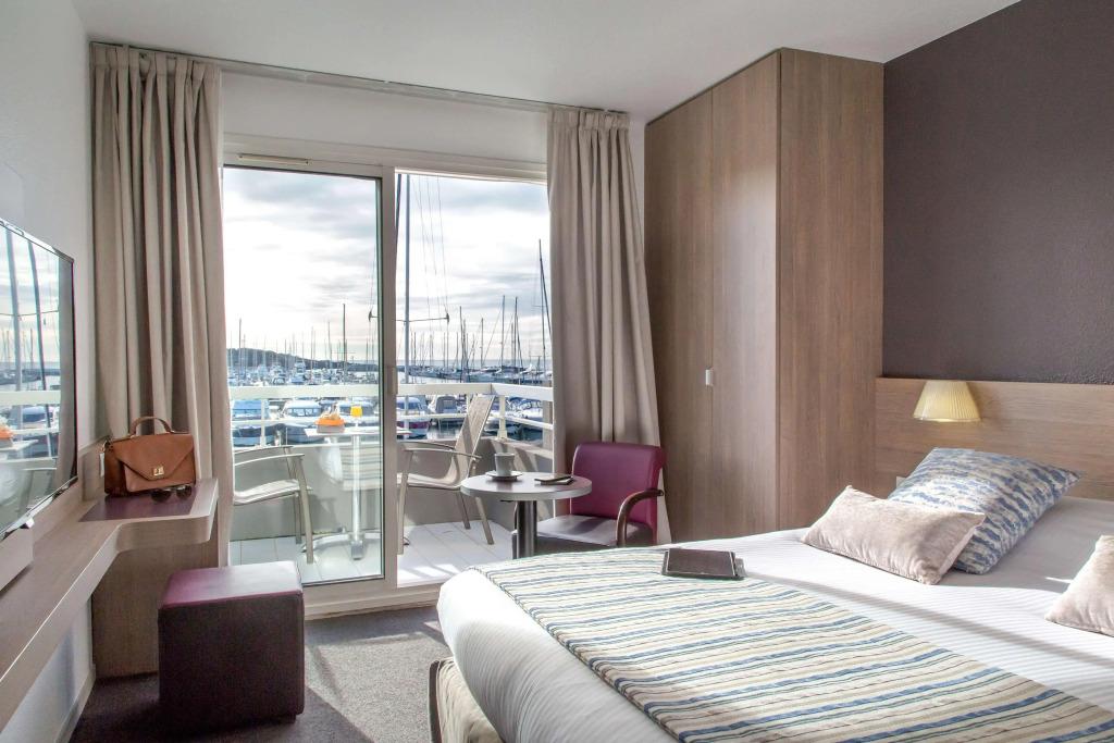 hotel image 10