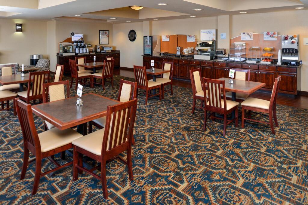 hotel image 16