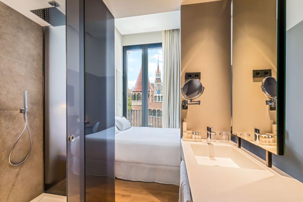 hotel image 10