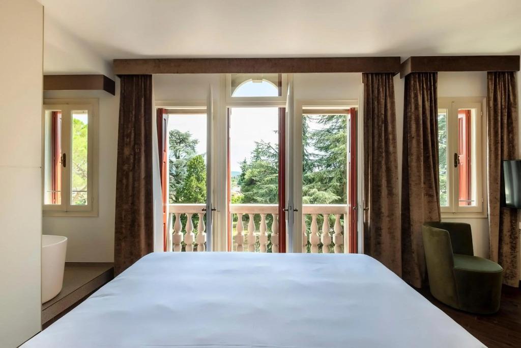 hotel image 30
