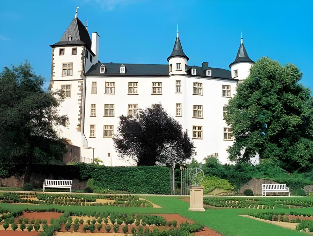 hotel image 13