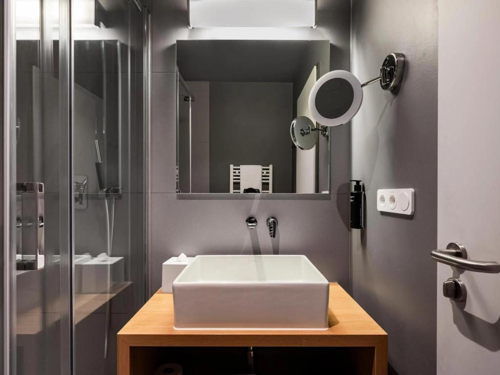 hotel image 12