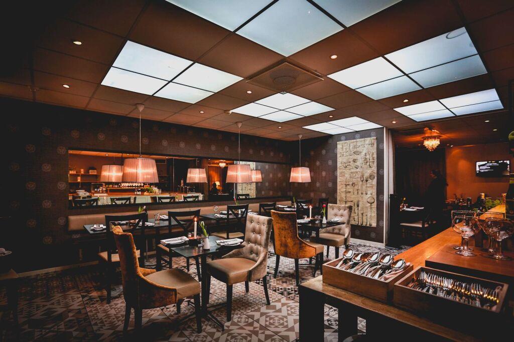 hotel image 10
