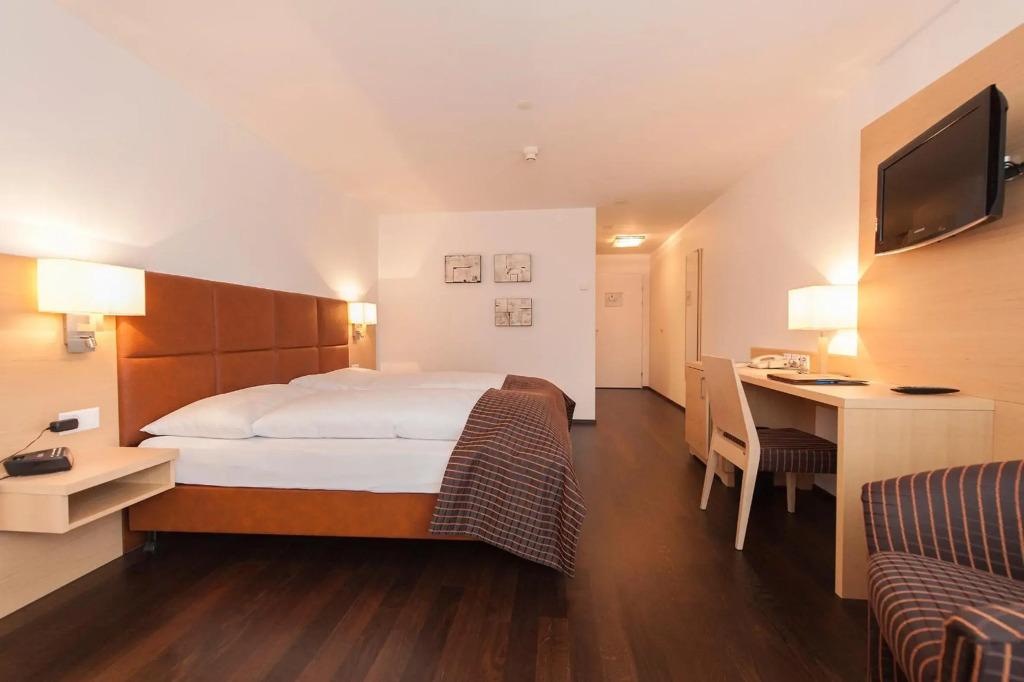 hotel image 11