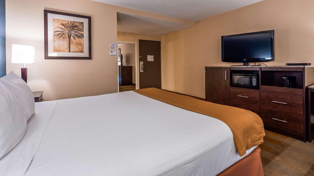hotel image 16
