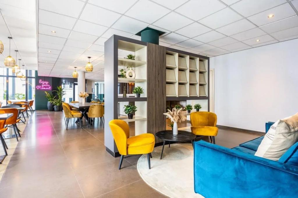 hotel image 9