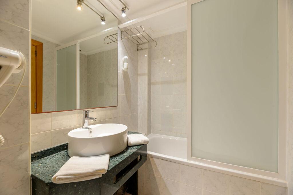 hotel image 16
