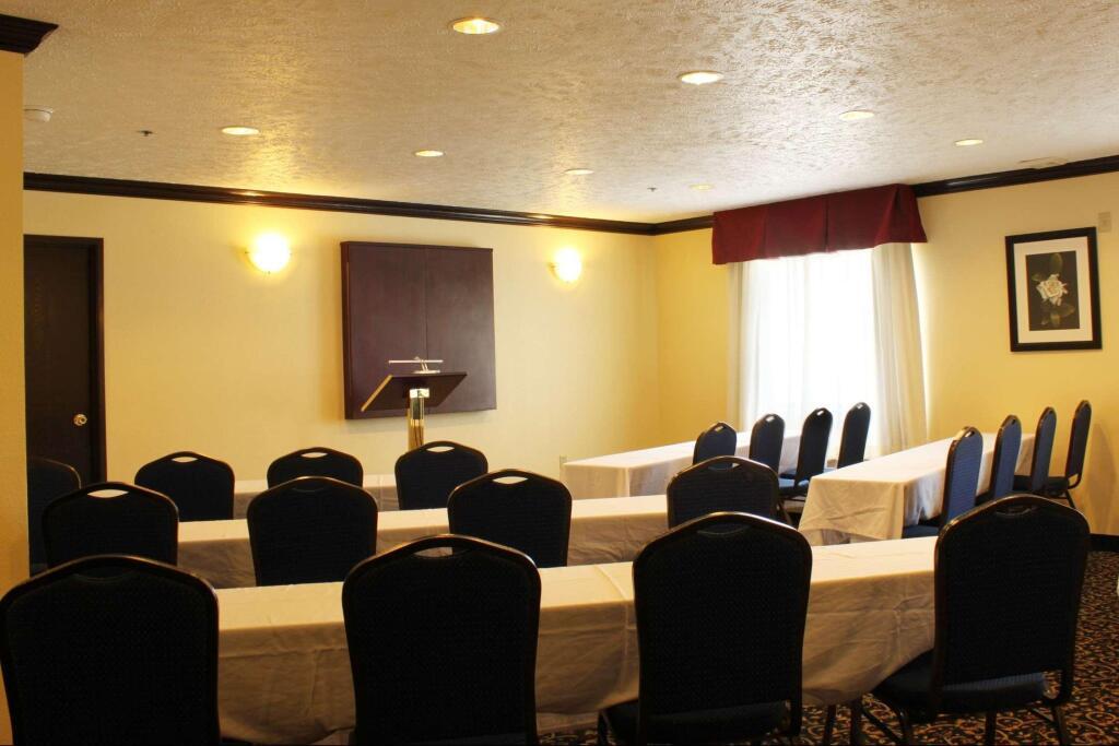 hotel image 13