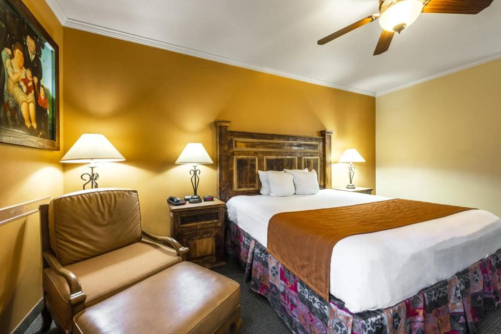 hotel image 12