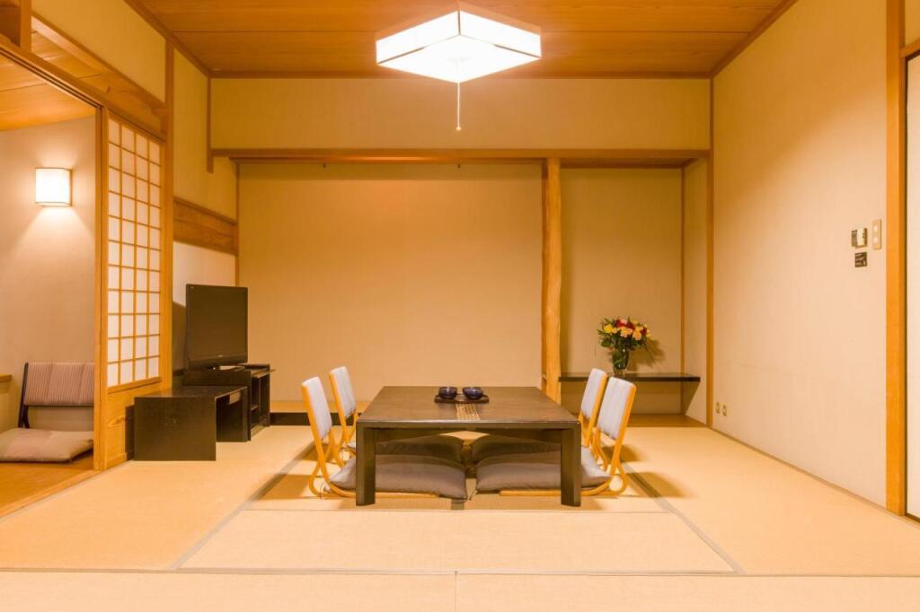 hotel image 12