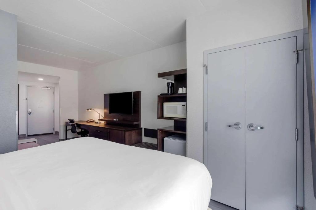 hotel image 8