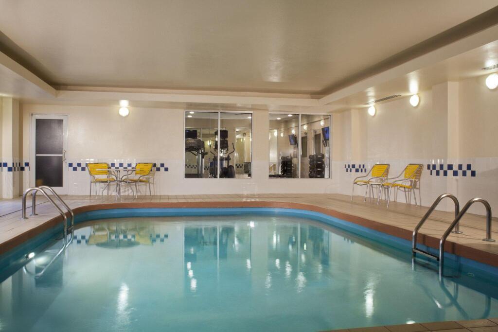 hotel image 16