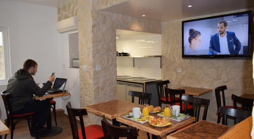 hotel image 7