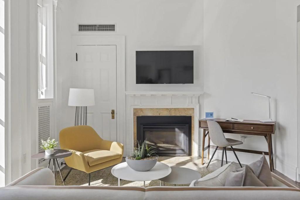 hotel image 22